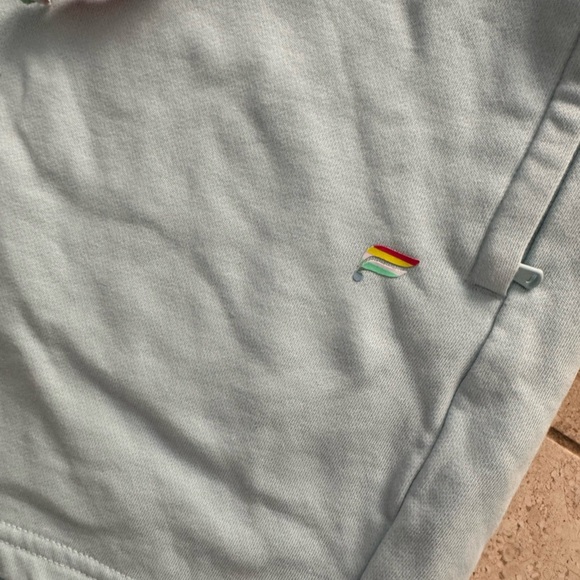 Fabletics Rainbow Baby Blue si.e medium women's cotton shorts - Picture 3 of 3